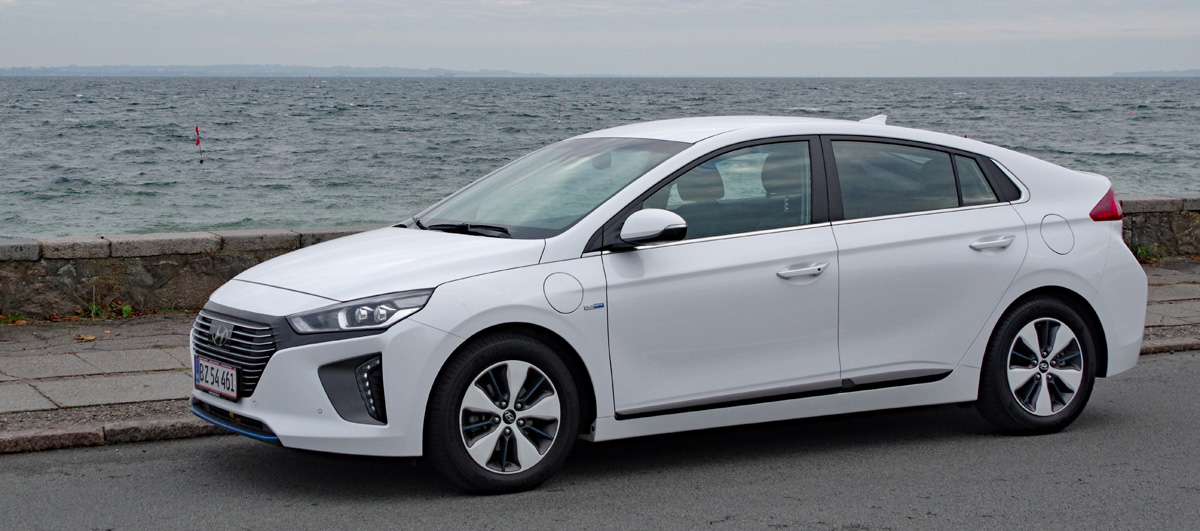 biltest-hyundai-ioniq-plug-in-hybrid-premium-pr-vek-rsel